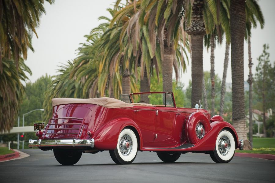 Packard Twelve Convertible Sedan by Dietrich 1935 года  (фото 9 из 18)